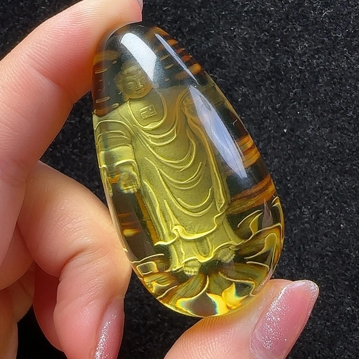 血珀珠宝奇石未镶嵌