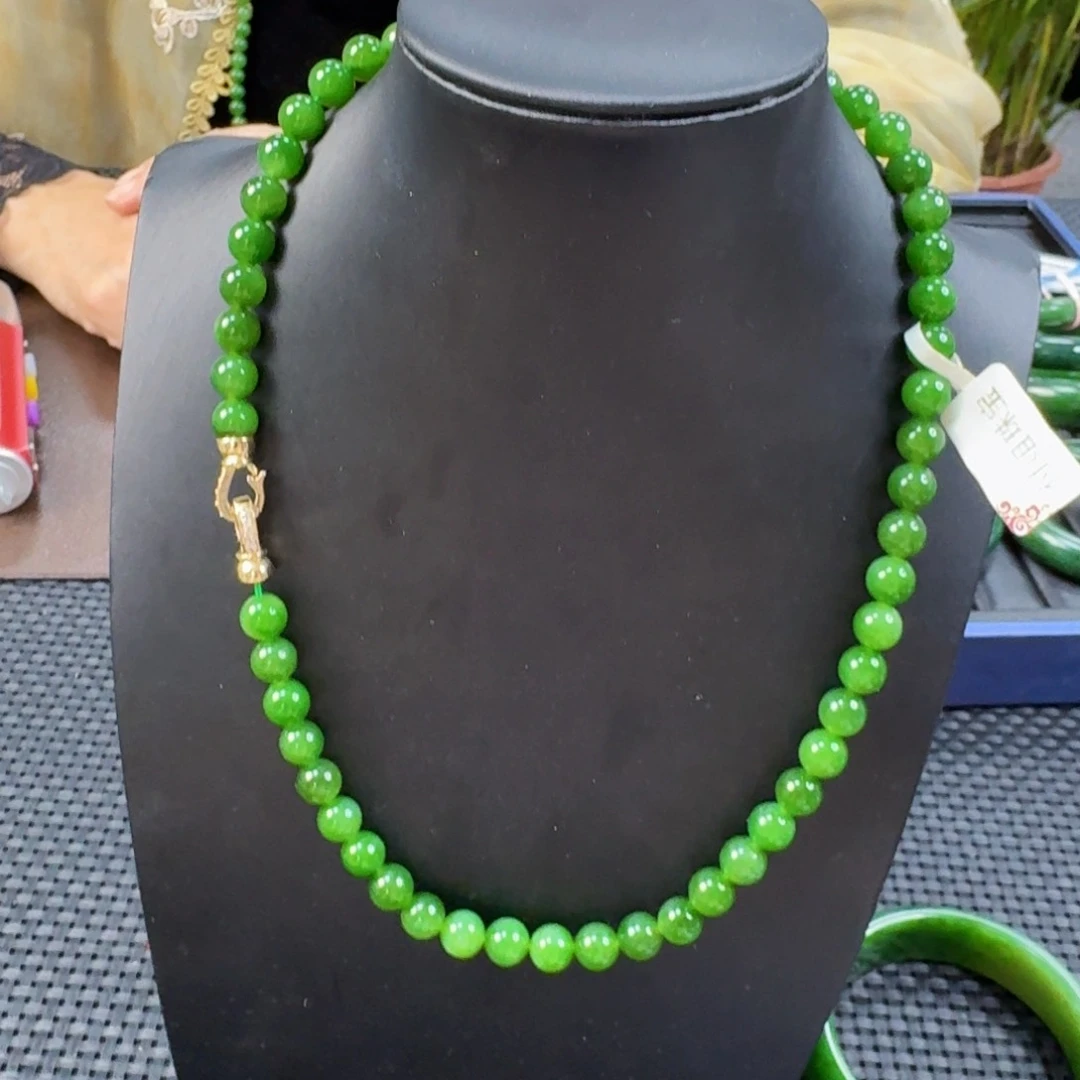 和田玉（碧玉）未镶嵌颈饰卡8