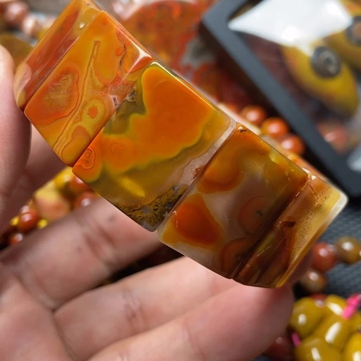 玛瑙/玉髓手串未镶嵌