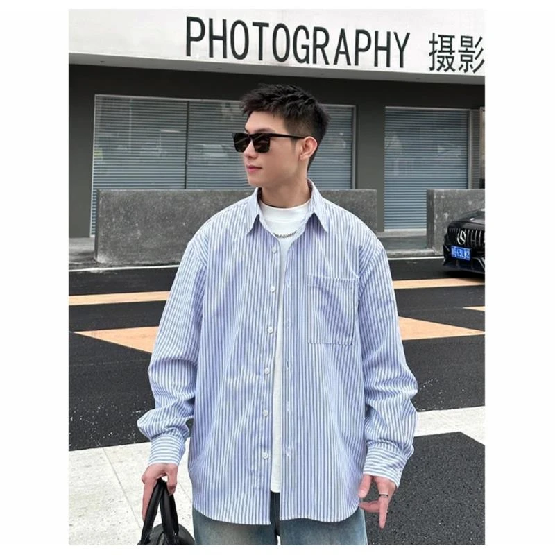 【时尚起易】2025春季新款潮流个性舒适撞色条纹翻领男装英伦痞帅
