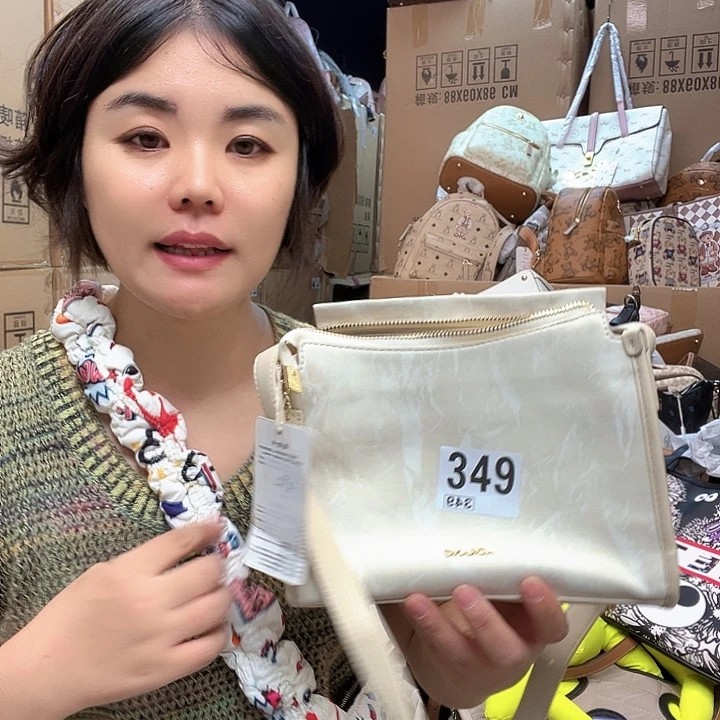 PVC包包包包包包包包