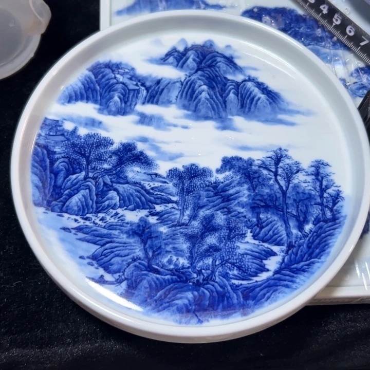 一***求手绘的圆壶承淡颜色