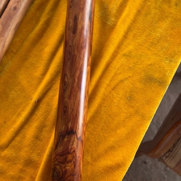 J***V花梨木类海南黄花梨