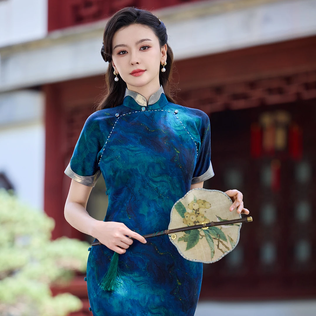 秋水 非遗好物日常长款古法平裁真丝红云纱罗高端传统手工旗袍