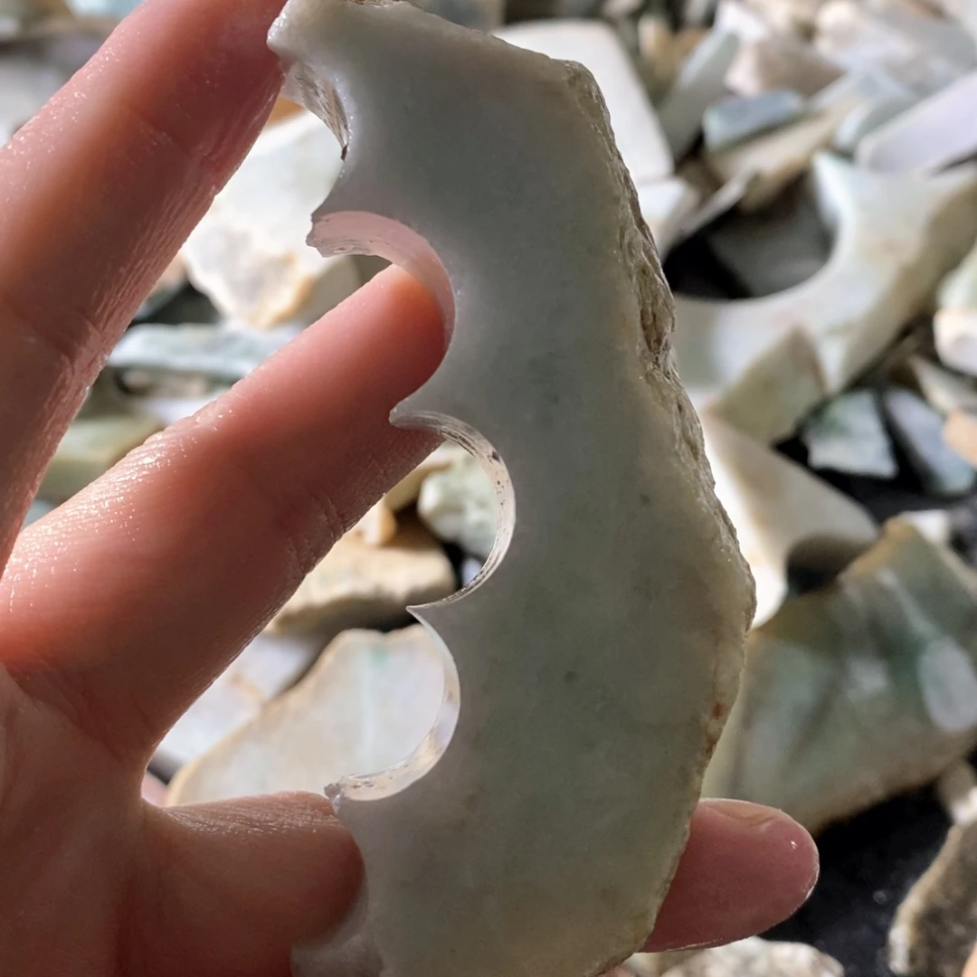 翡翠未镶嵌颈饰天然翡翠