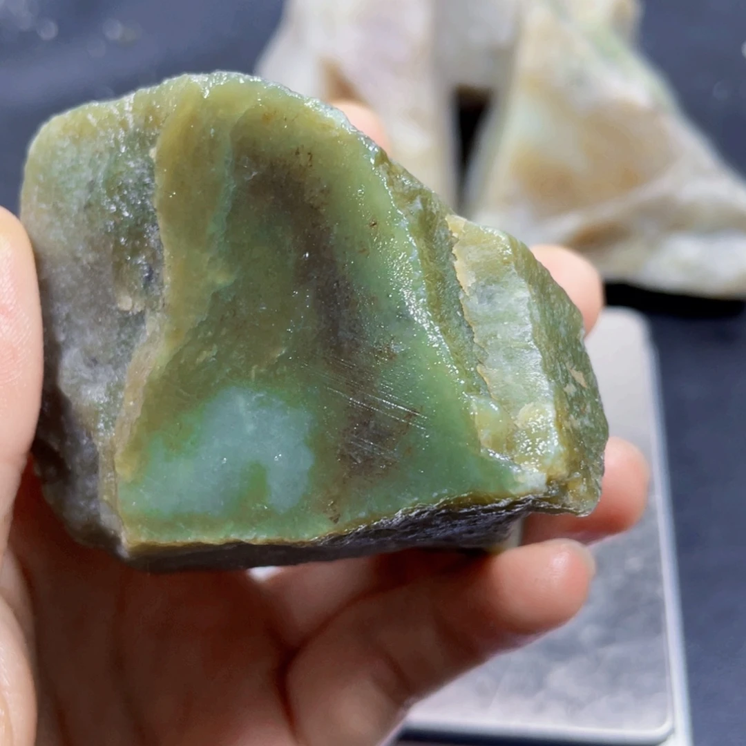 未镶嵌和田玉珠宝半成品