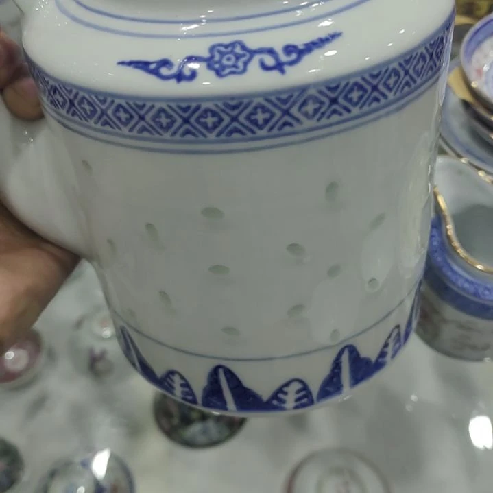 陶瓷景德镇提梁壶一个