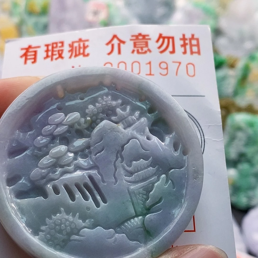 吊坠(不含链)未镶嵌翡翠