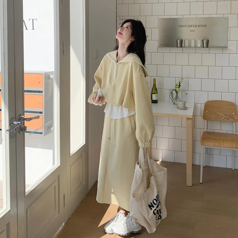 学院风海军领假两件拼接卫衣休闲套装女春秋奶fu黄色洋气减龄穿搭