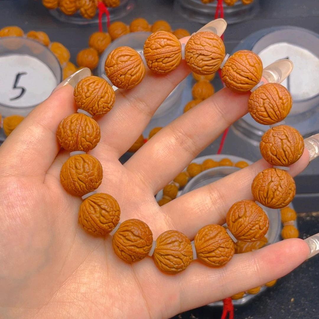 桃核吊坠仿古甲骨文1.7