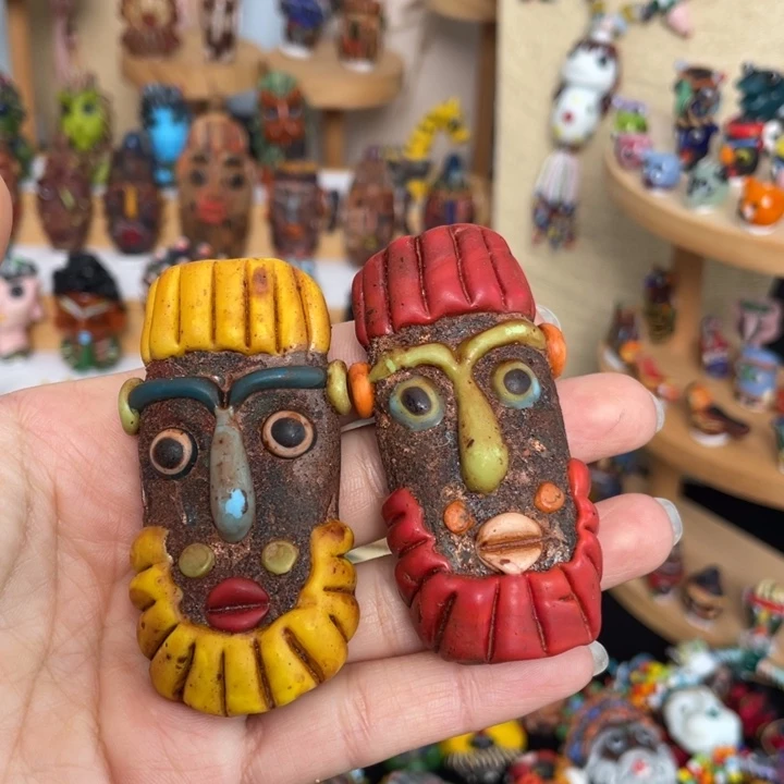 5腓尼基琉璃娃娃1只