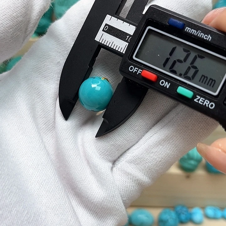 绿松石珠宝未镶嵌