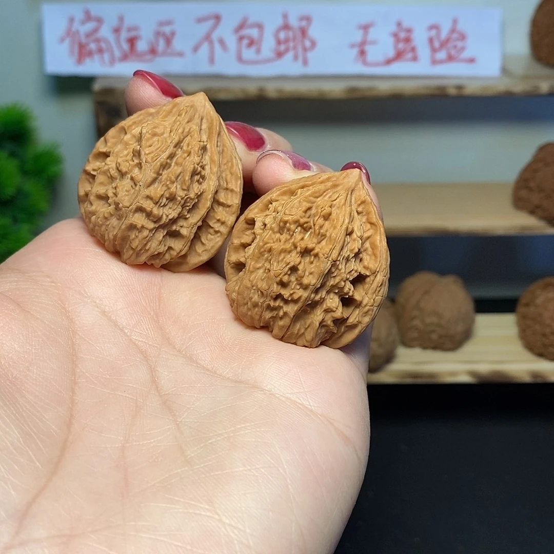 文玩核桃把件手捻