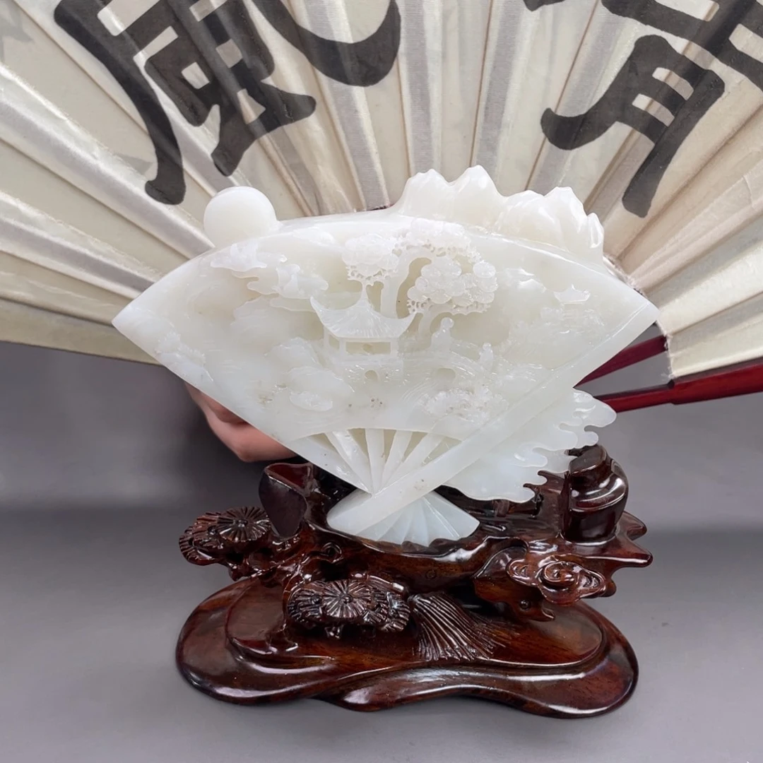 未镶嵌和田玉摆件