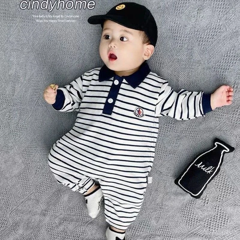 婴儿连体衣春秋装条纹徽章长袖睡衣新生儿哈衣男女宝宝外出服爬服