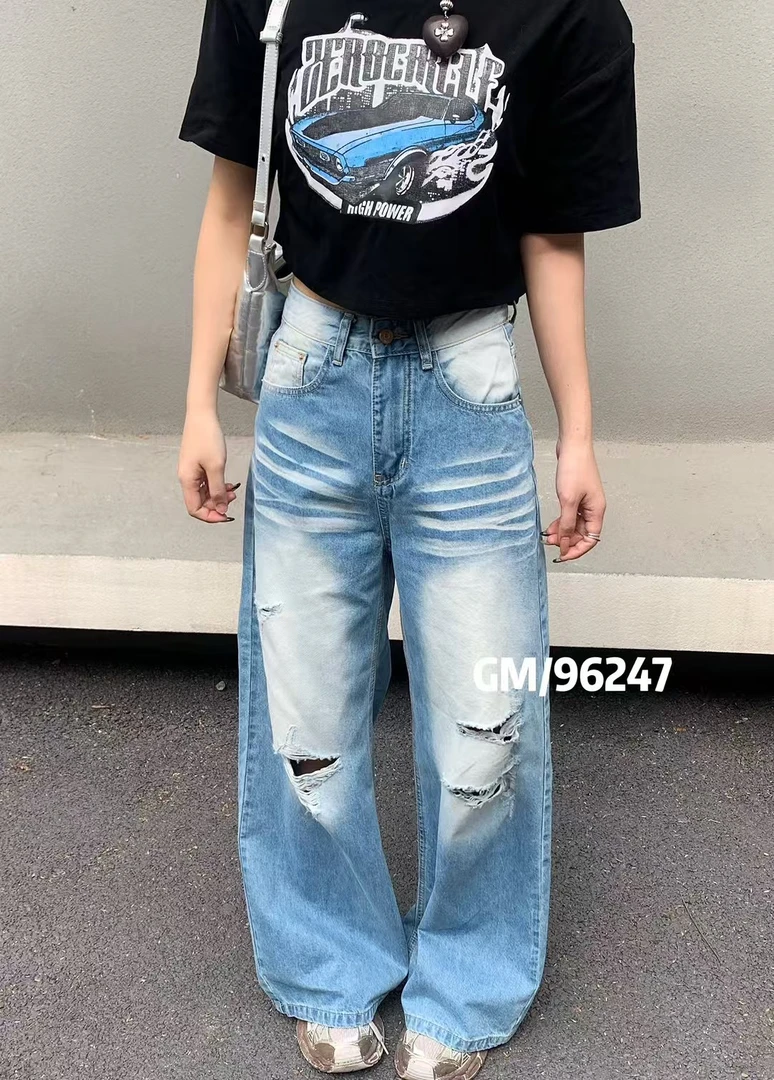GM浅色你牛仔裤欧美风女牛仔裤破洞设计师高街印花长裤潮流