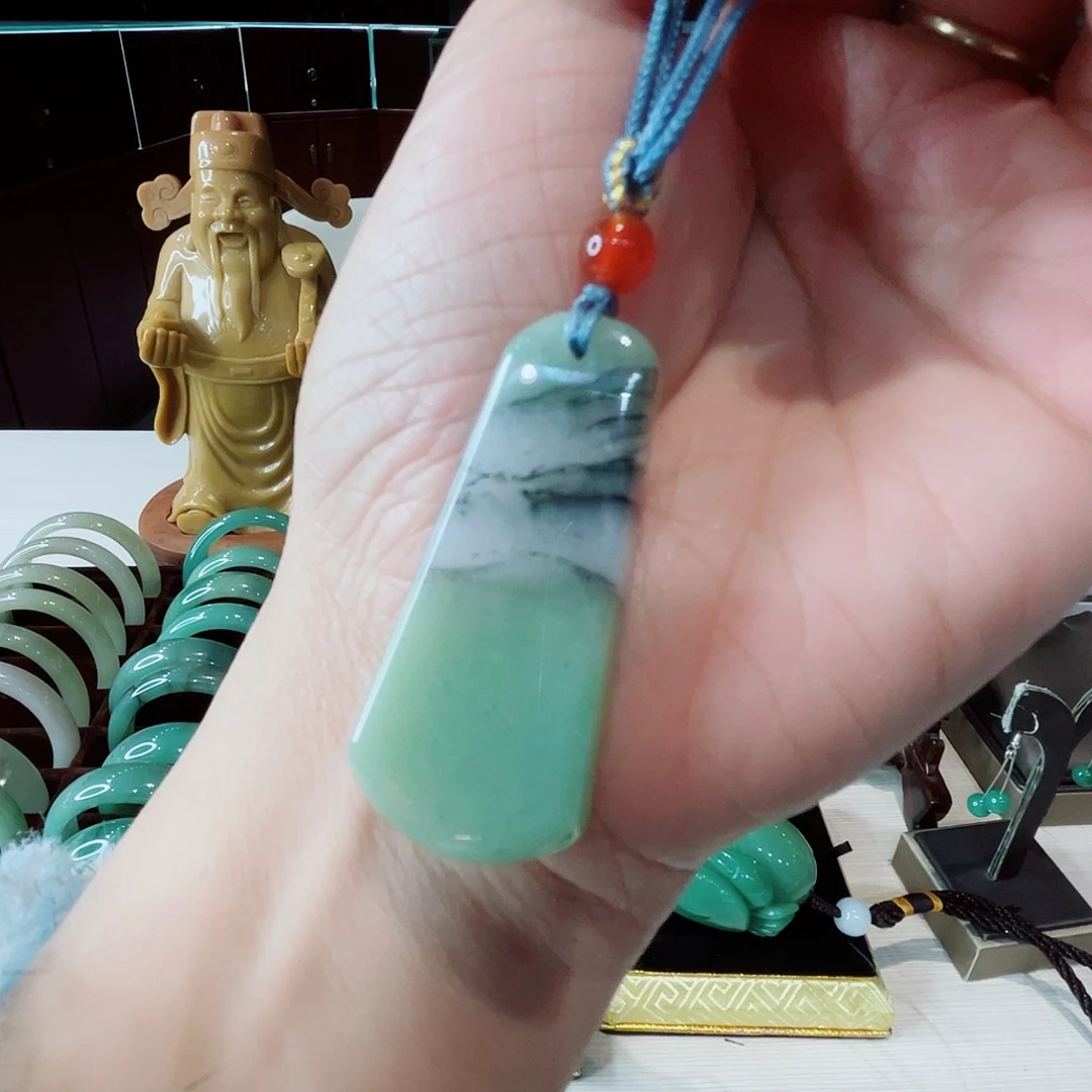 密玉（石英质玉）未镶嵌颈饰