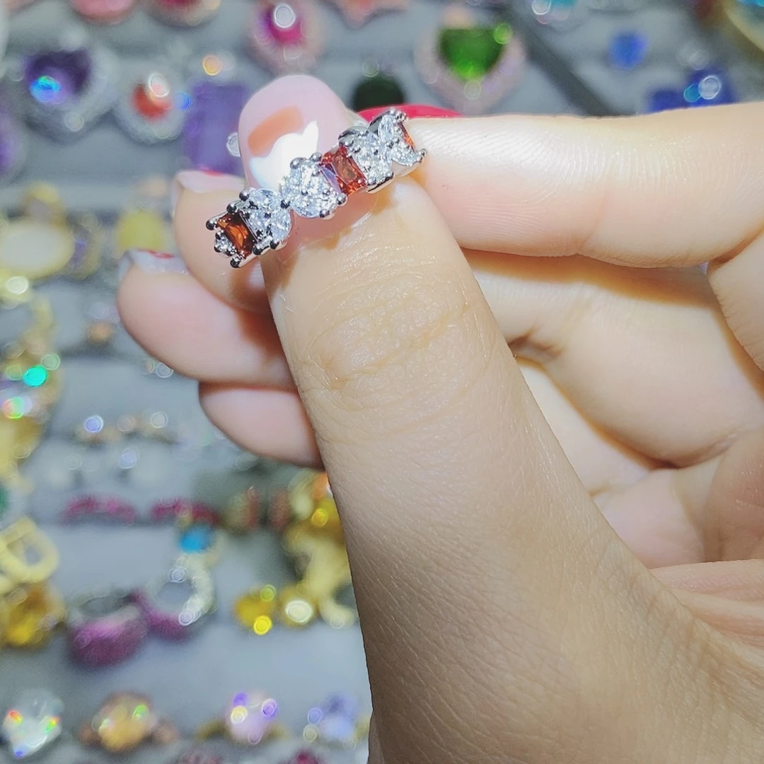 【闪购商品】托帕石耳饰银S925镶嵌