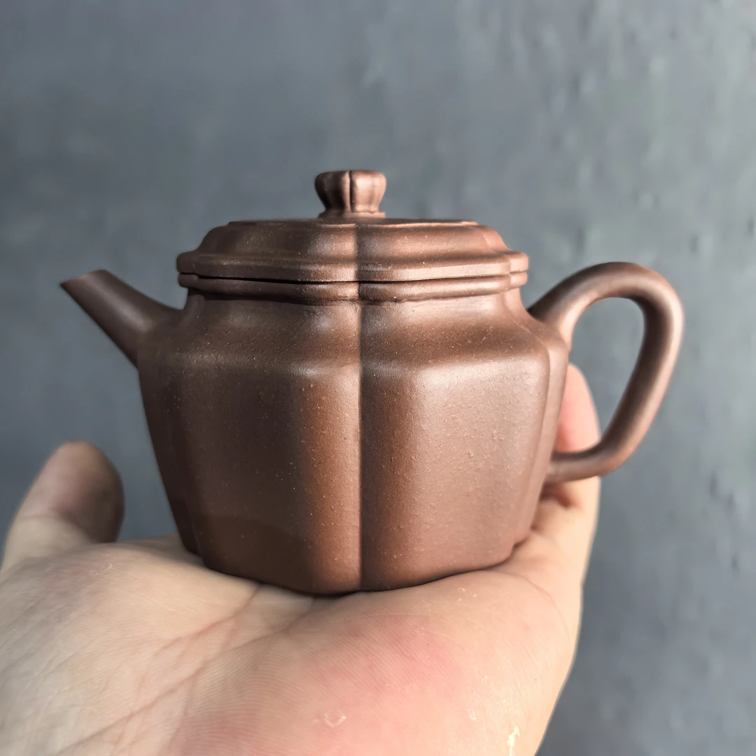 宜兴紫砂壶筋纹德中底槽清容量170左右