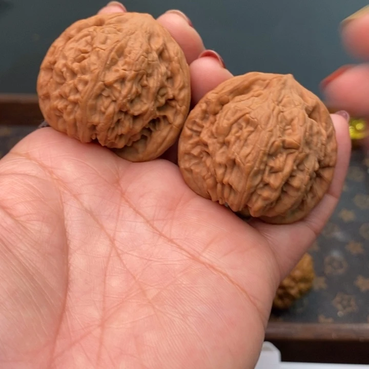 正***者核桃虎头王44尺核桃