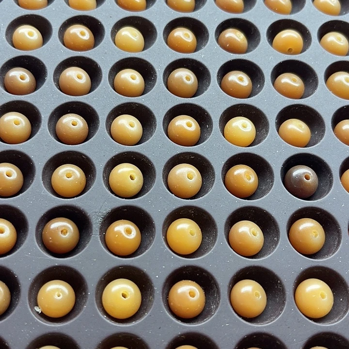 白玉菩提吊坠微瑕7/9风化苹果100卡灯牌宠100