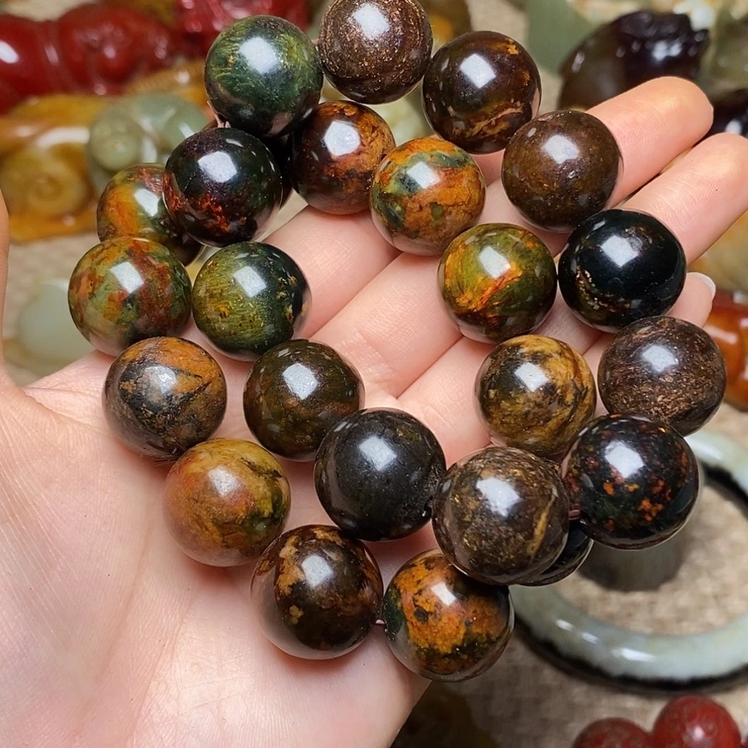 宝***龍蛇纹石玉未镶嵌颈饰