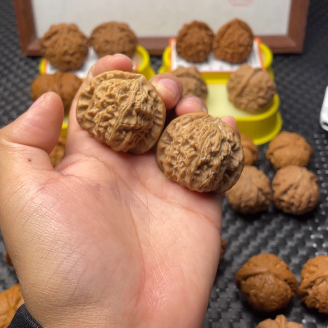 把件文玩核桃白狮子41➕全白茬