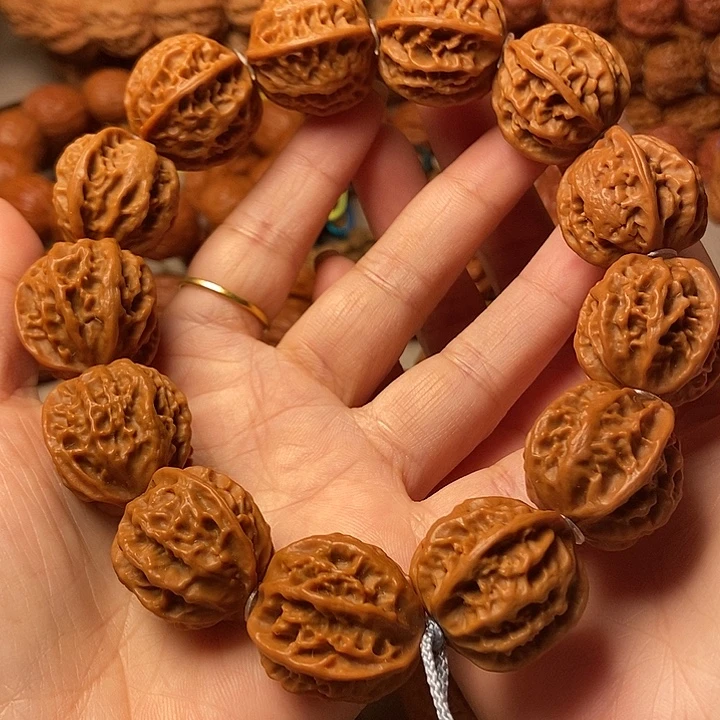 文玩核桃手串官帽