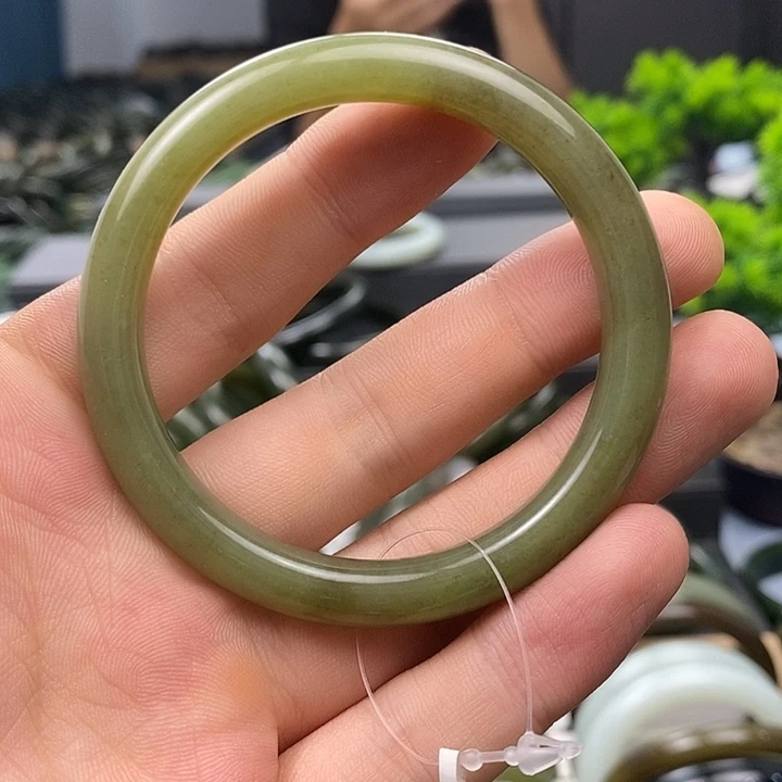 未镶嵌手镯和田玉52.8