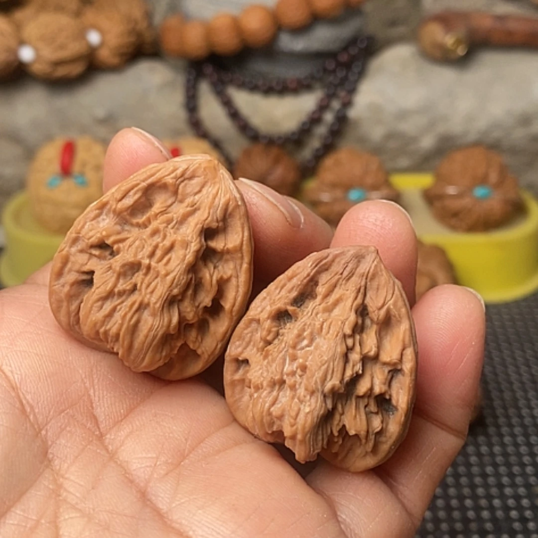 【闪购商品】把件文玩核桃南疆手捻异型29