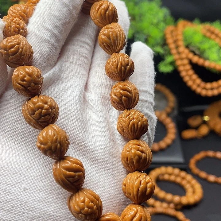 桃核吊坠秦岭龙纹桃核