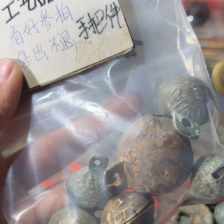 大叶紫檀（黑酸枝木类）定制现代工艺品
