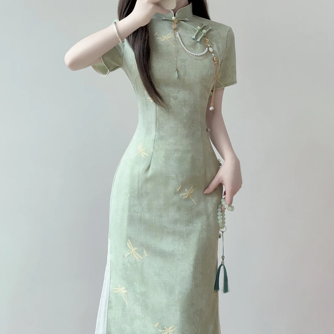 汀玥苓新中式旗袍2025新款气质高端修身绿色少女年轻款改良连衣裙