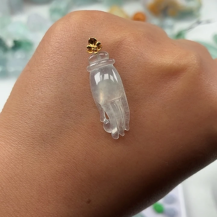 翡翠未镶嵌颈饰纯天然