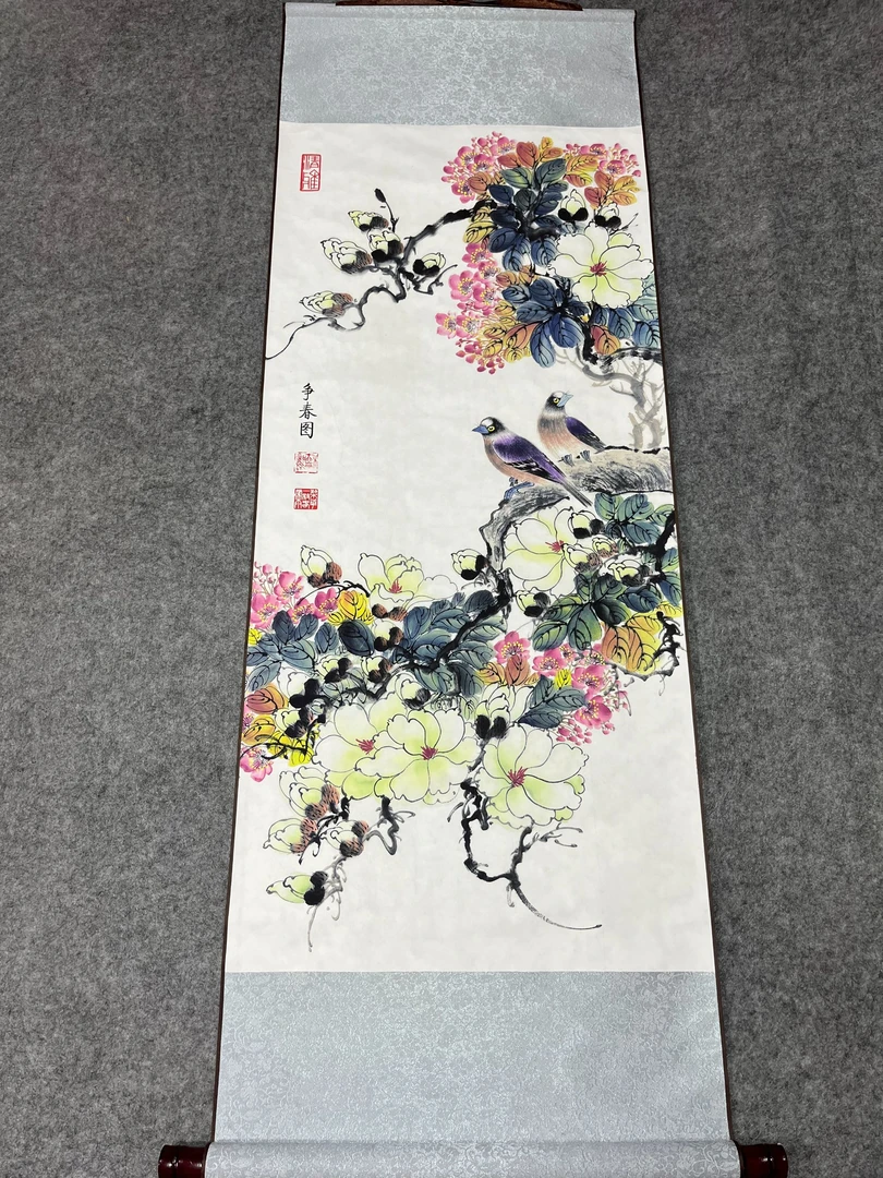《争春图.》 宽45高140 国画