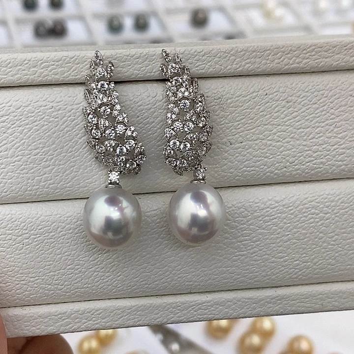 银S925镶嵌耳饰海水珍珠澳白宝石光11.3