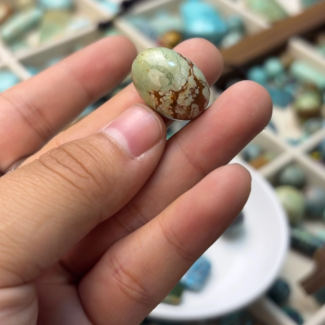 南红玛瑙未镶嵌绿松石