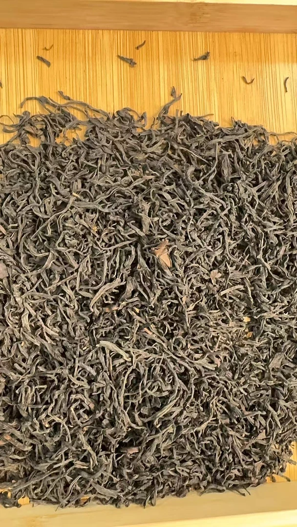 2月26日 1公斤 23年哀牢山 红茶散茶 QW89