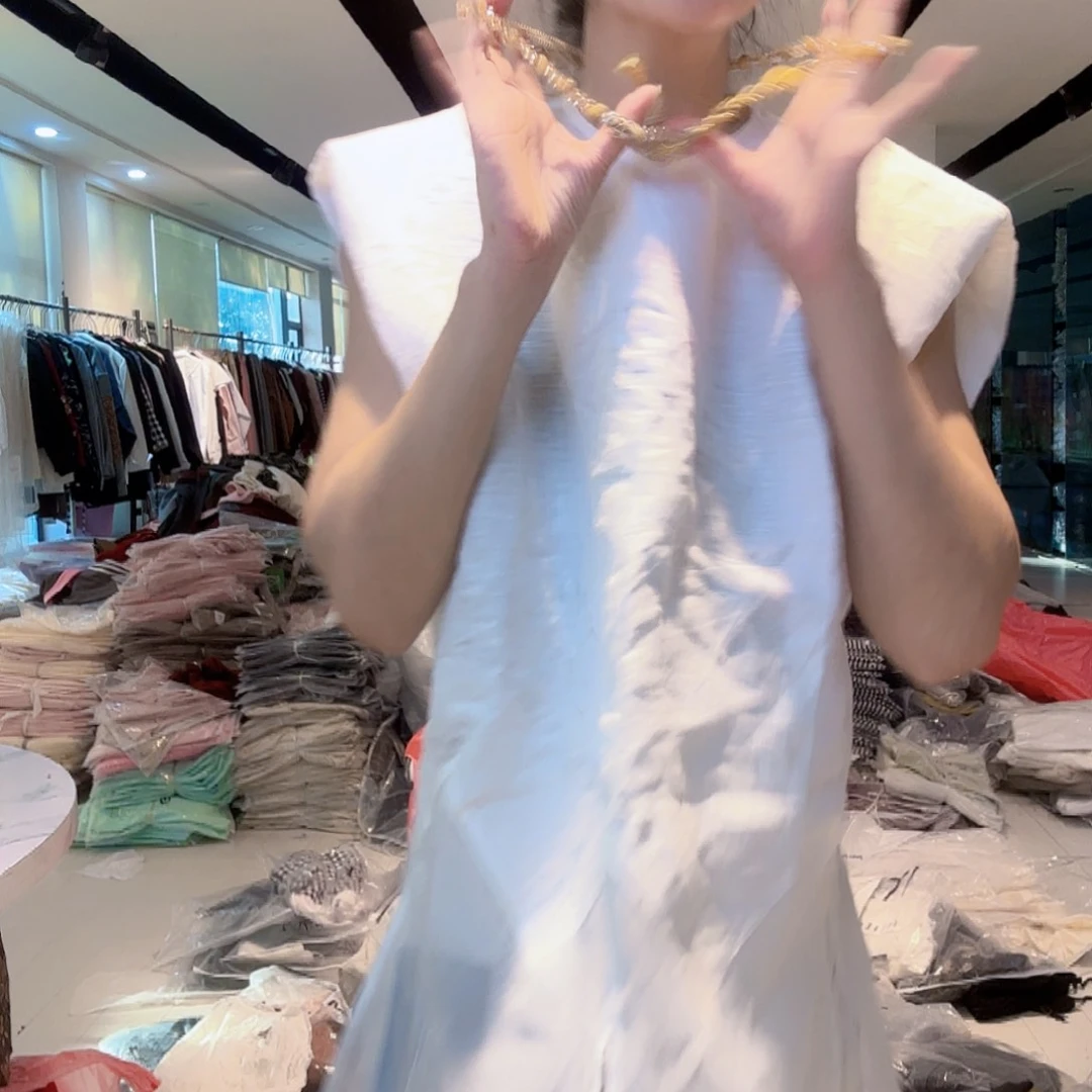 里安家亚麻上衣130斤