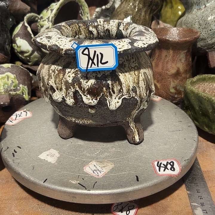 粗陶花盆，现在都手工花盆，