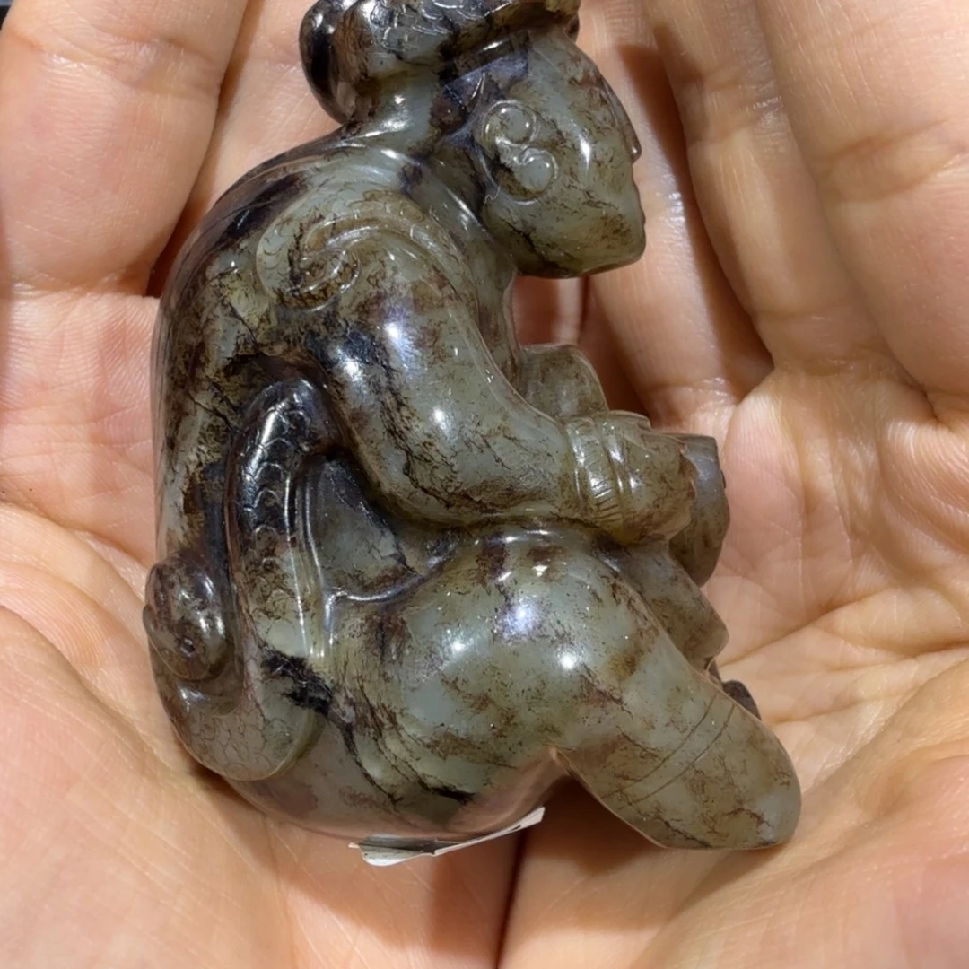 曾***马未镶嵌和田玉挂件