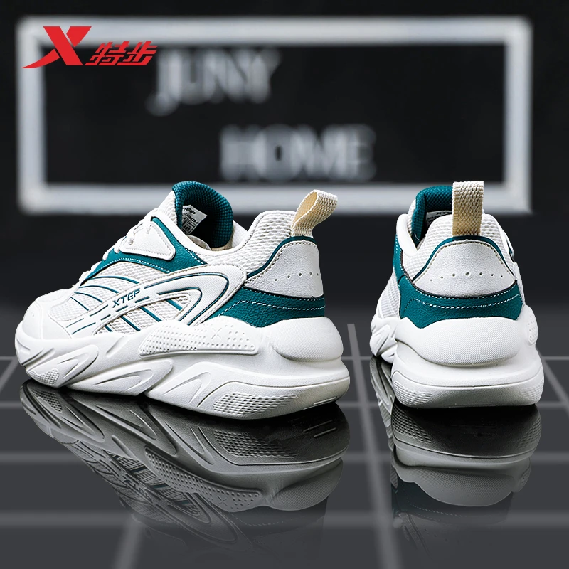 特步男鞋运动鞋秋冬新款透气轻便男士休闲鞋正品网面百搭老爹鞋潮