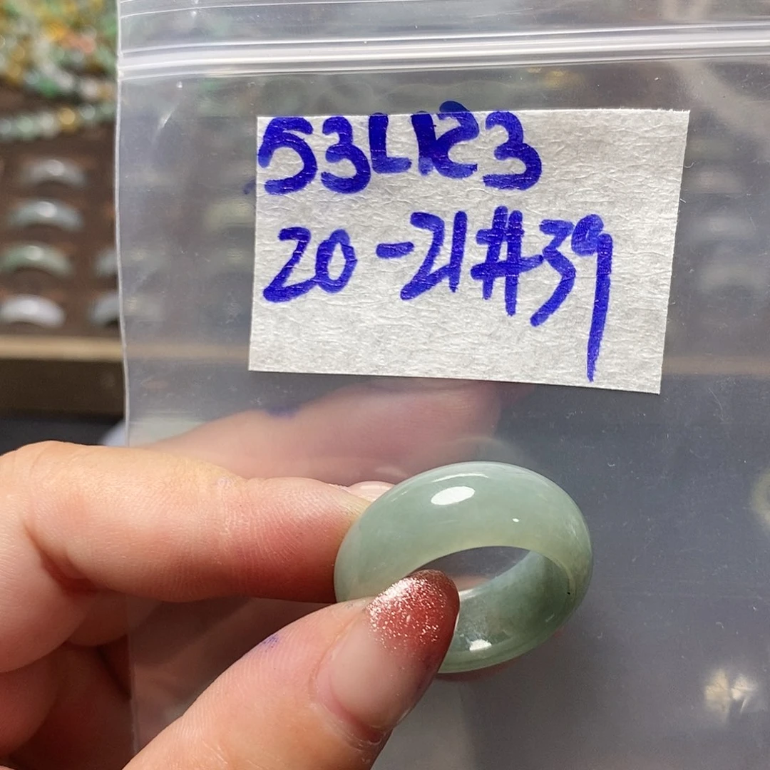 未镶嵌定制翡翠翡翠