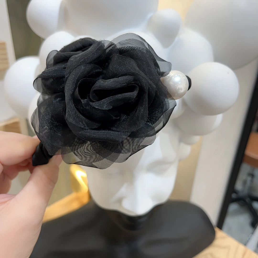 B59黑色薄纱花朵大抓夹