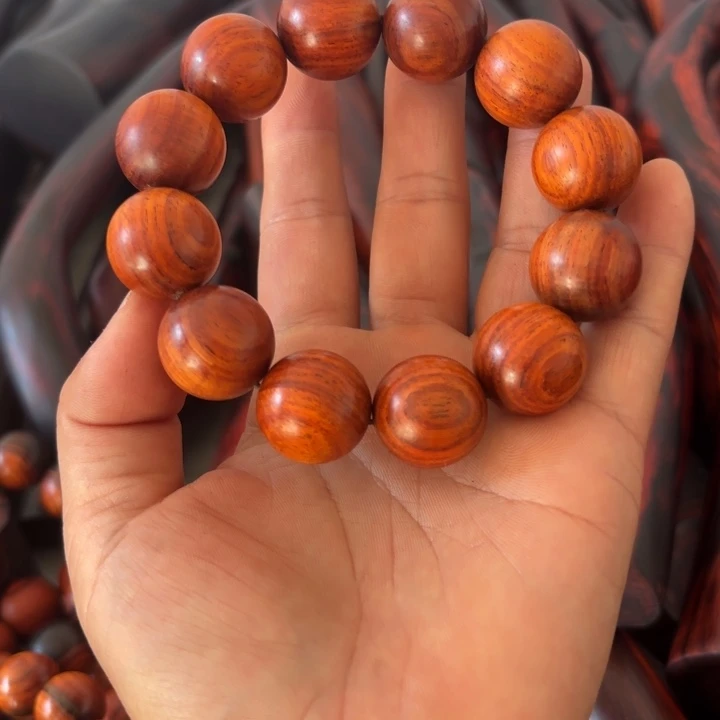 *****大叶紫檀（黑酸枝木类）