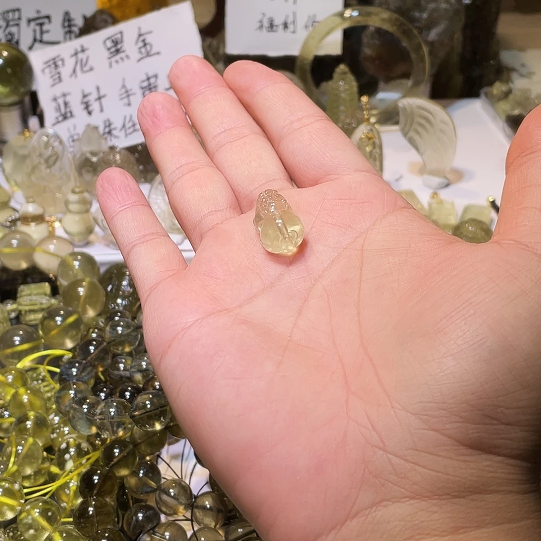 玻璃铁合金利比亚玻璃陨