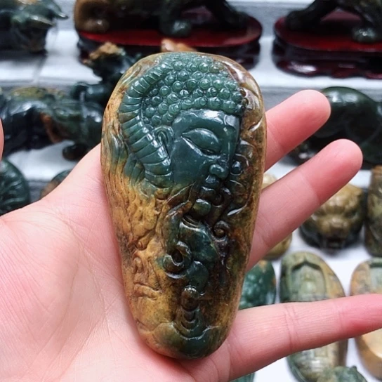 岫岩河磨玉（透闪石质玉）把件未镶嵌张*诚