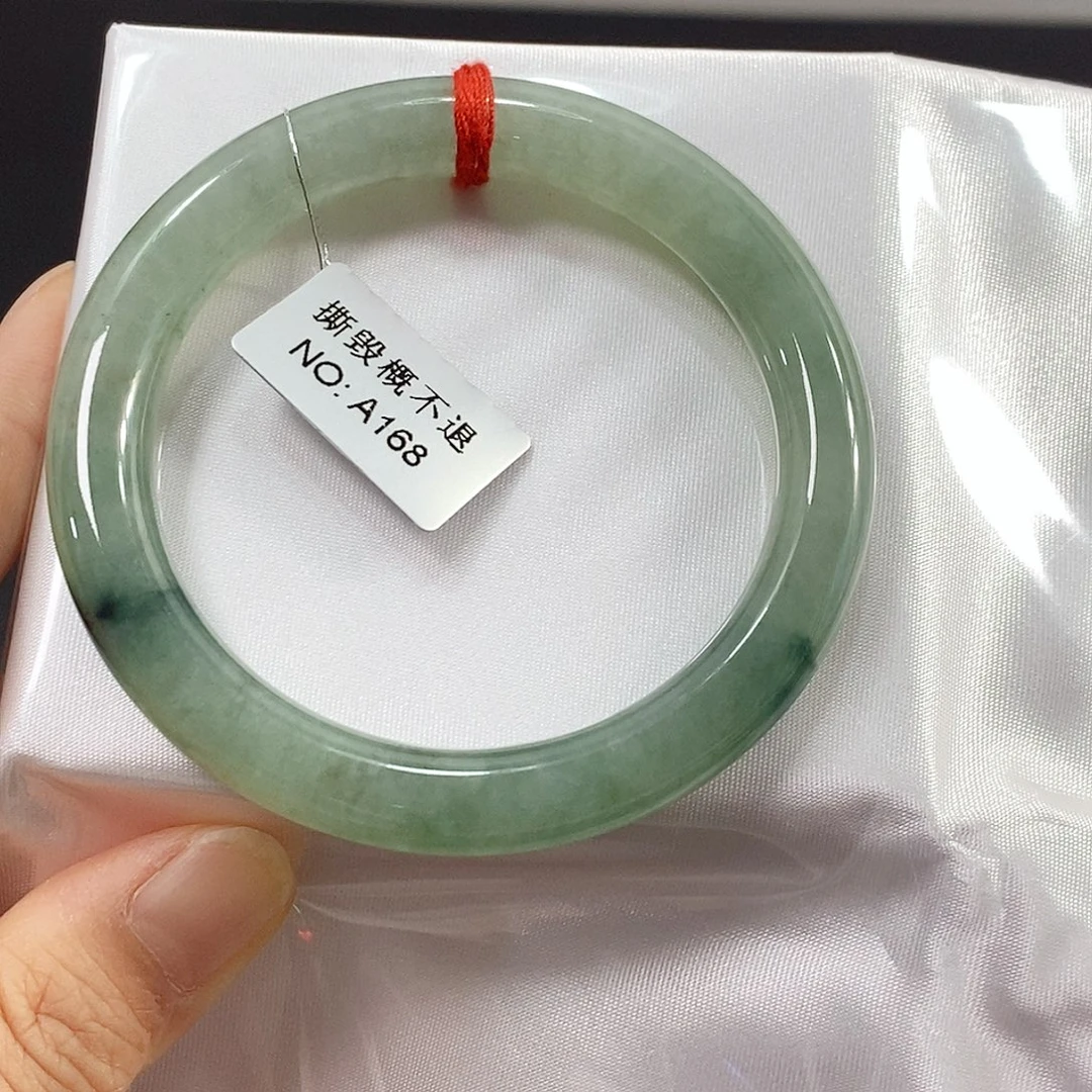 未镶嵌手镯翡翠手镯