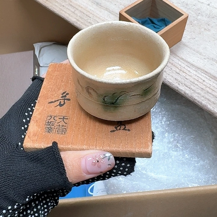 瓷片噗哈哈哈哈哈哈哈哈哈