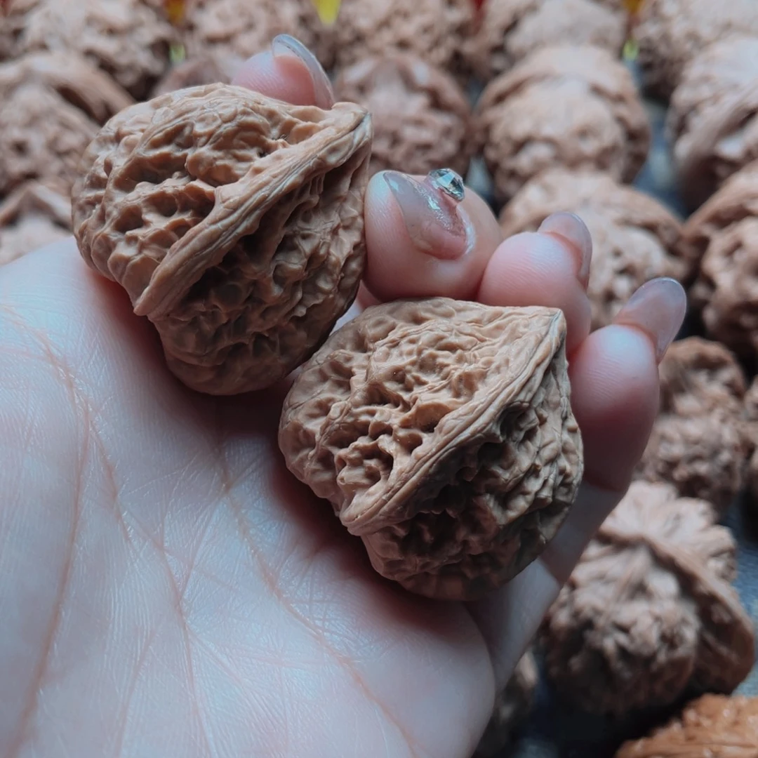 把件桃核火焰马蹄